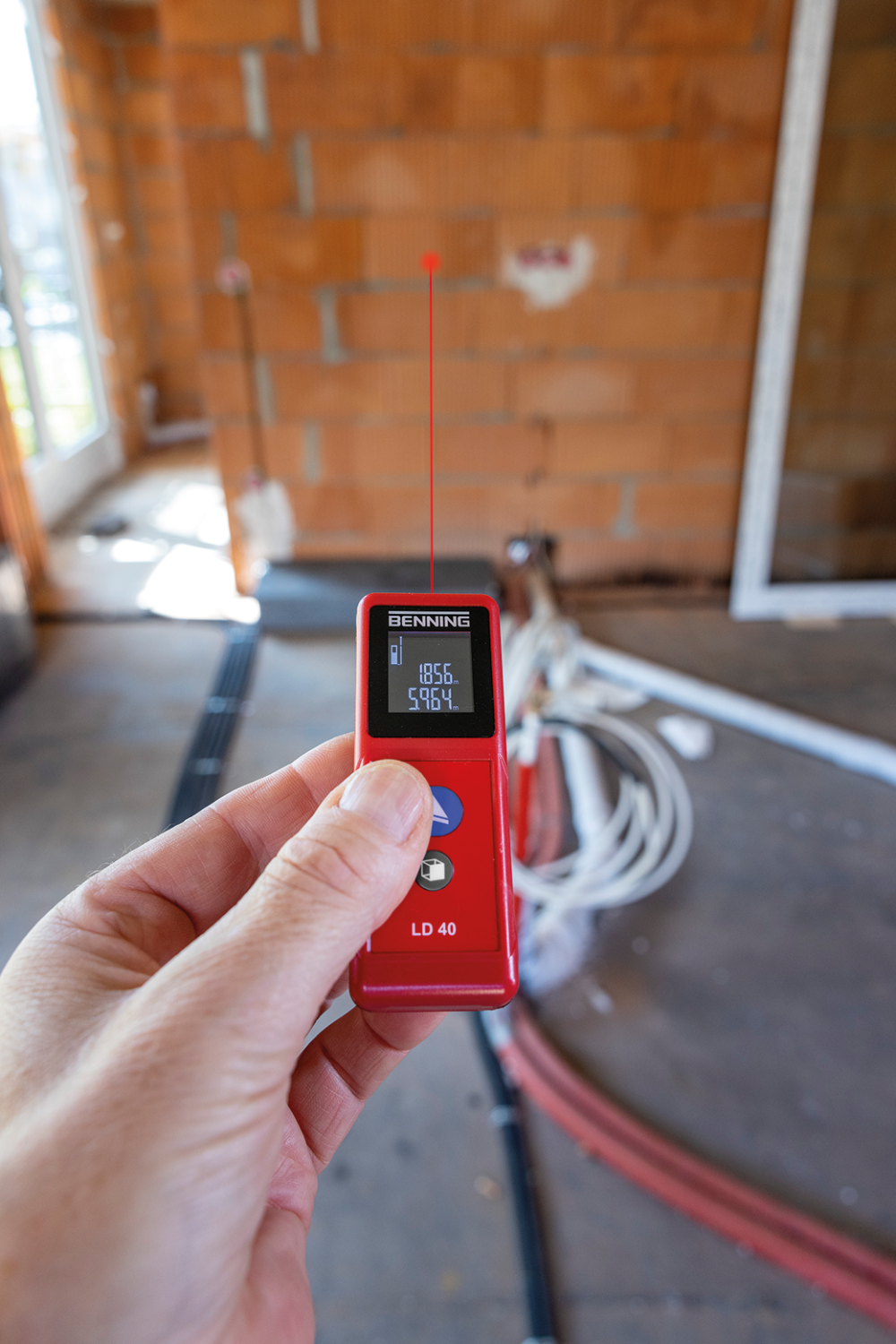 853fa51d-6361-4fb7-af3b-edc04c54d4c3 BENNING LD 40 Laserafstandsmeter .png